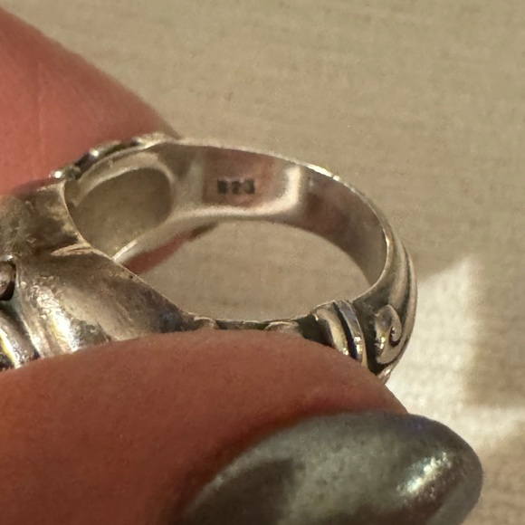 Pre-loved Brighton ‘Prima Donna’ Sterling Silver and Garnet Ring. Size 6 - Picture 11 of 12